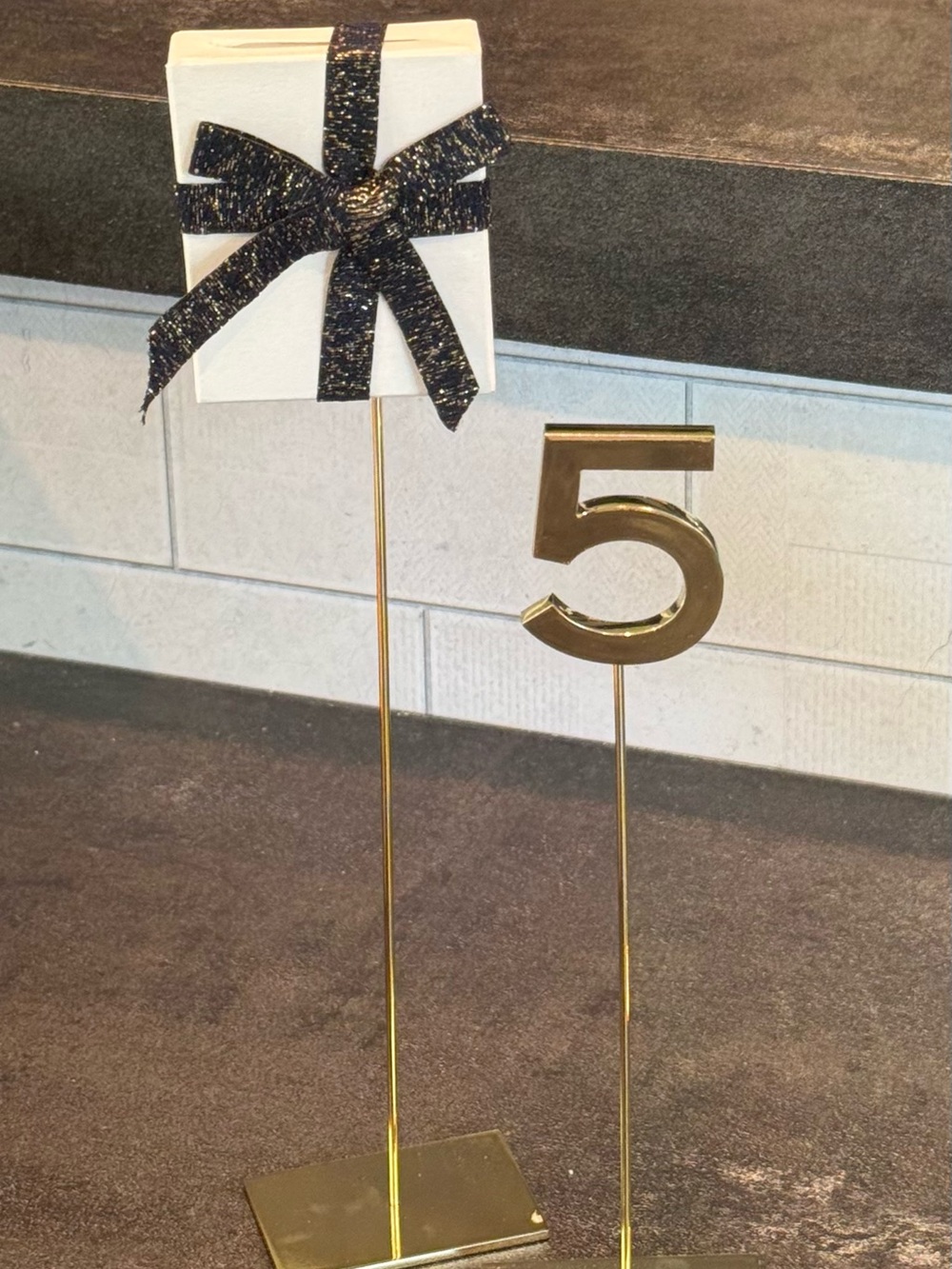 Chanel Store Display Set, 2pc set - Picture 4 of 4